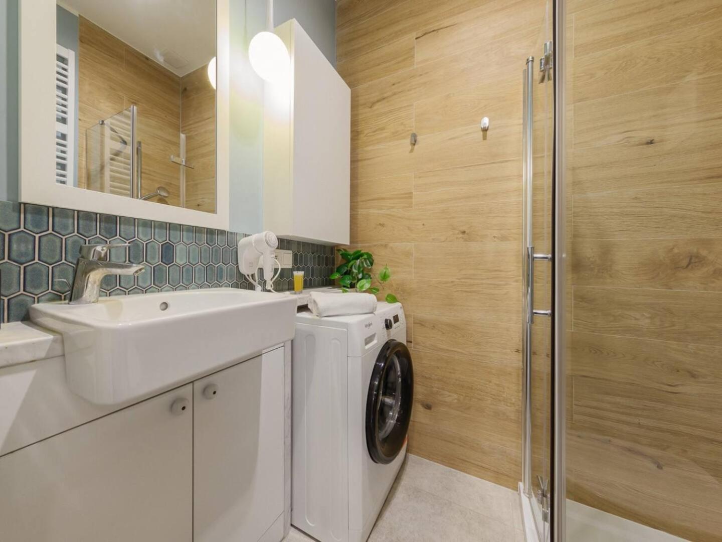 ורשה Canary Corner Studio City Centre מראה חיצוני תמונה